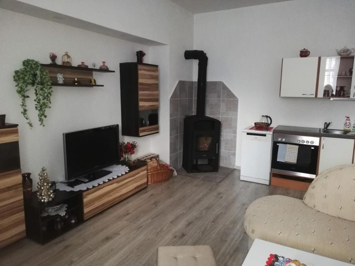 Apartman Petra Kovářská Exterior foto