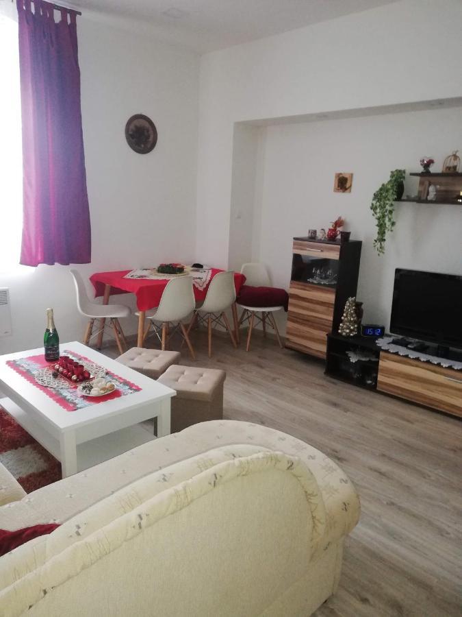 Apartman Petra Kovářská Exterior foto